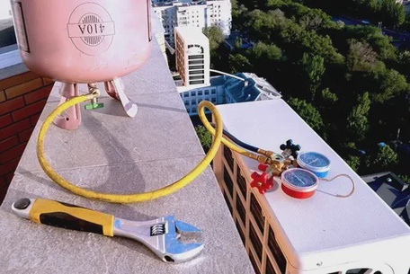 Заправка кондиционера хладагентом-фреоном